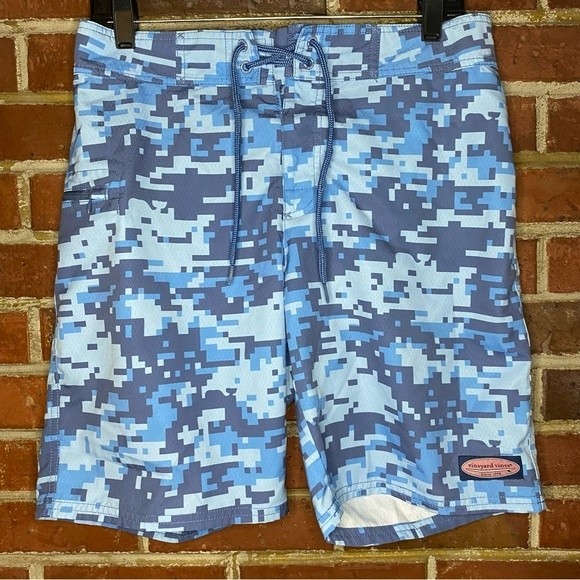 Vineyard Vines Men’s Digi Camo Whale Board Shorts Blue Size 30 - Picture 1 of 10